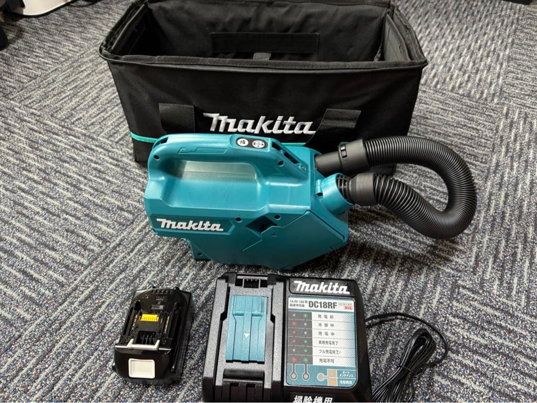 マキタ18Ｖ充電バッテリー式クリーナー 2回使用の未使用品に近い