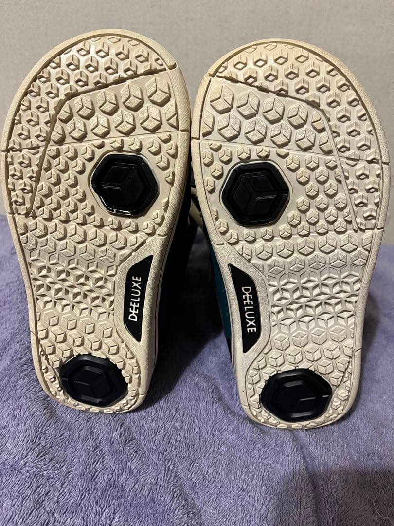 ディーラックス　DEELUXE DNA スノーボードブーツ 23.0