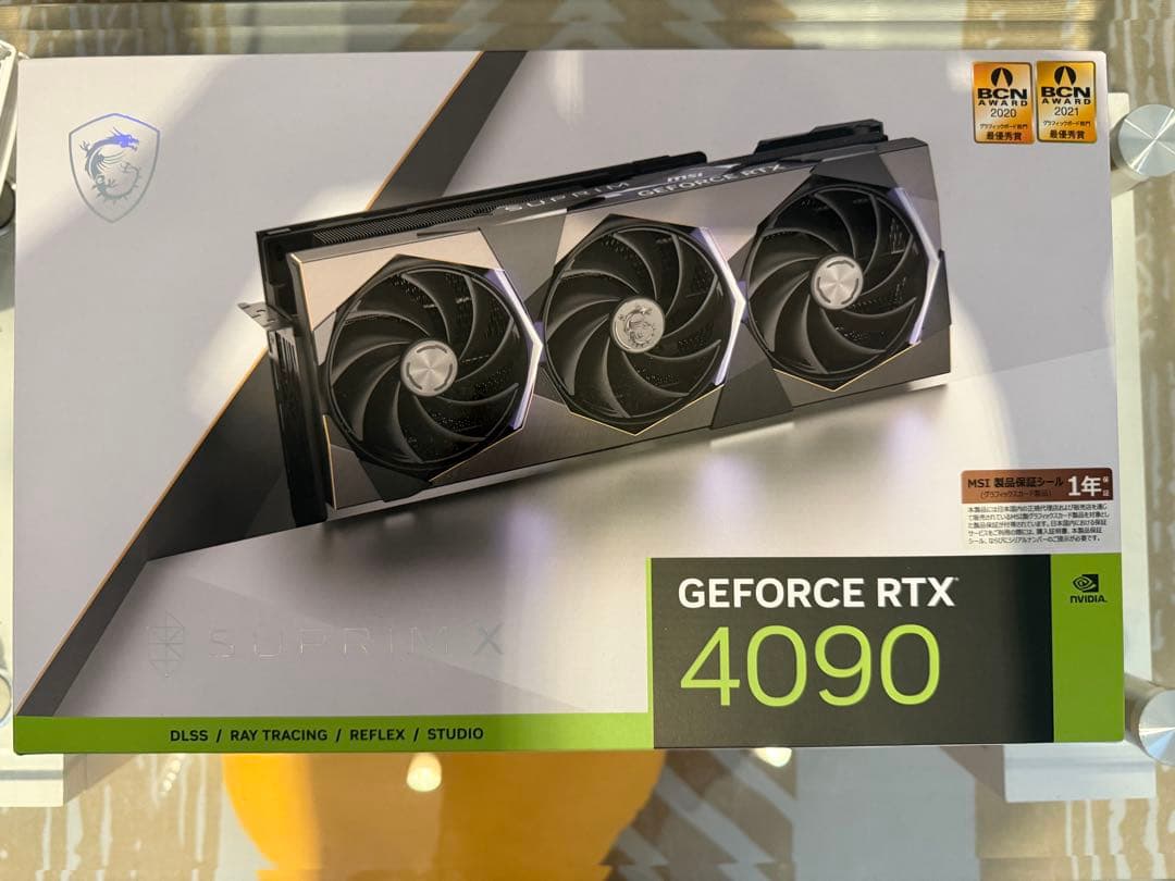 グラフィックボード・グラボ・ビデオカード MSI RTX4090 SUPRIM X