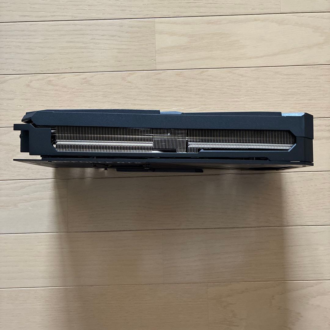 ASUS ROG RTX 3070 ヒートシンク　ファン　バックプレート　LED