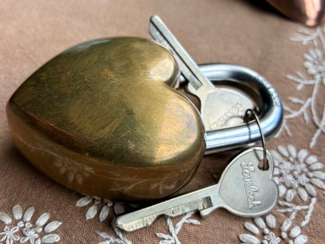 アンティーク 南京錠　鍵 パッドロック　Love lock　キー　真鍮　アメリカ