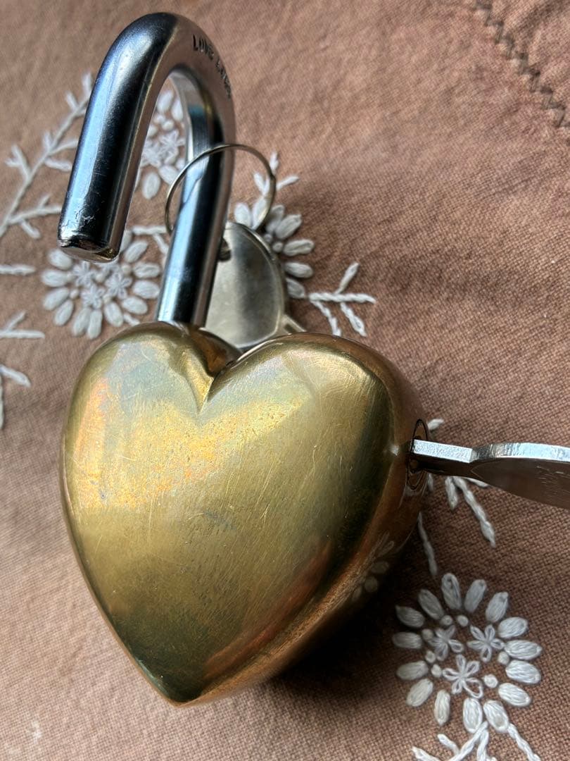 アンティーク 南京錠　鍵 パッドロック　Love lock　キー　真鍮　アメリカ