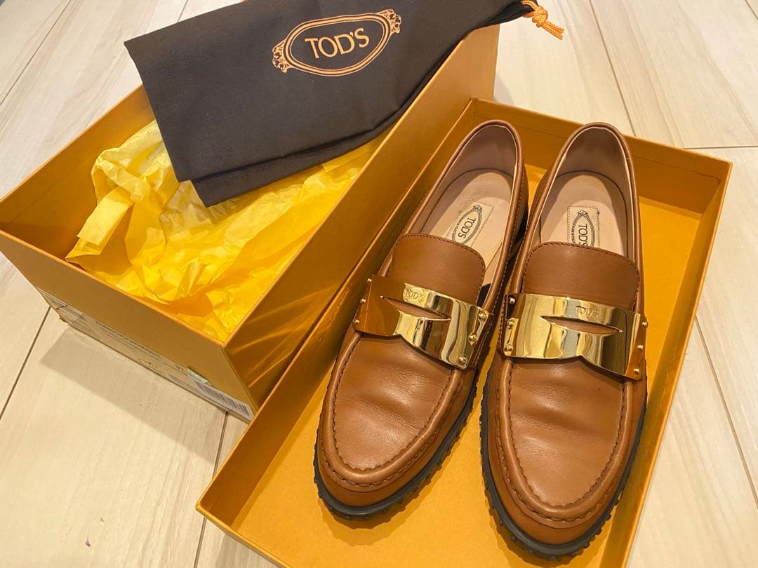 【TOD'S 】ブラウンローファー / size:37★新品保存袋つき