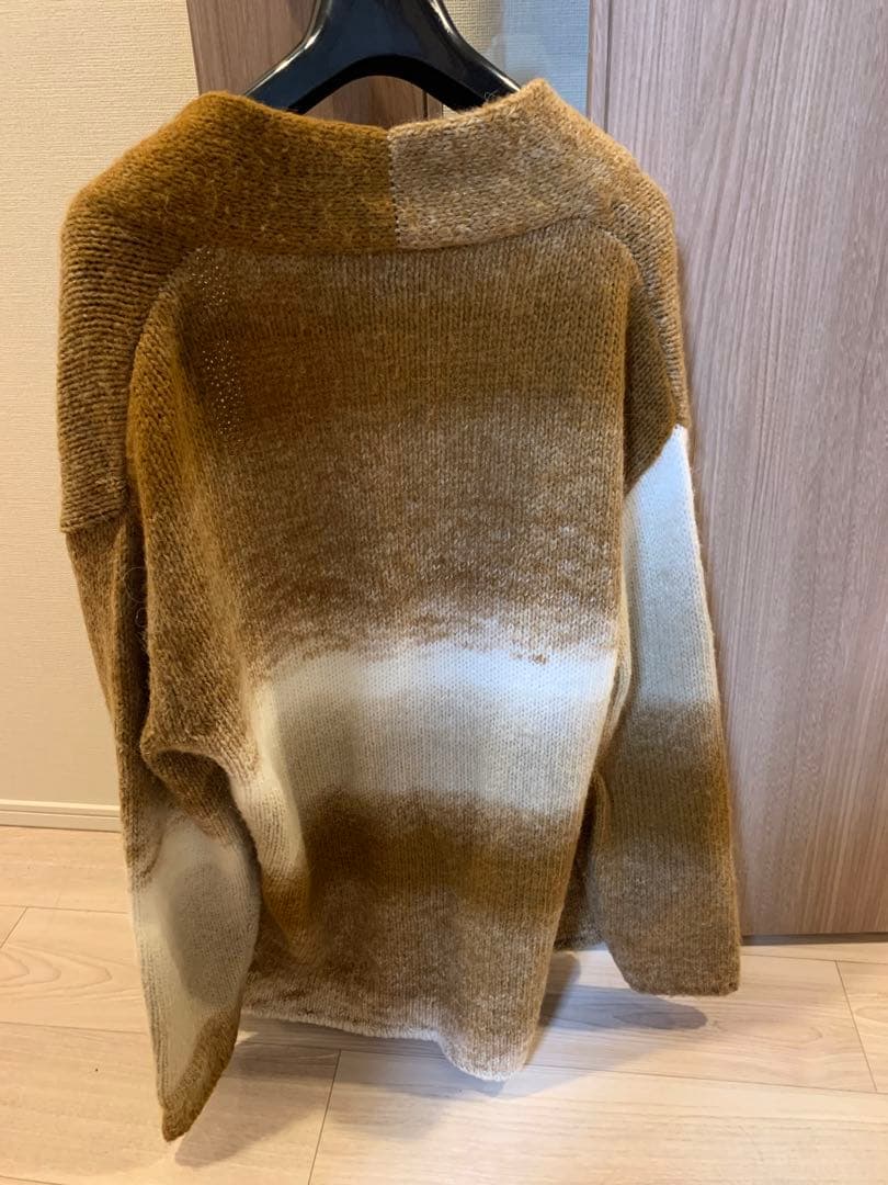 Ponte Herman ブラウン・ホワイトカーディガン