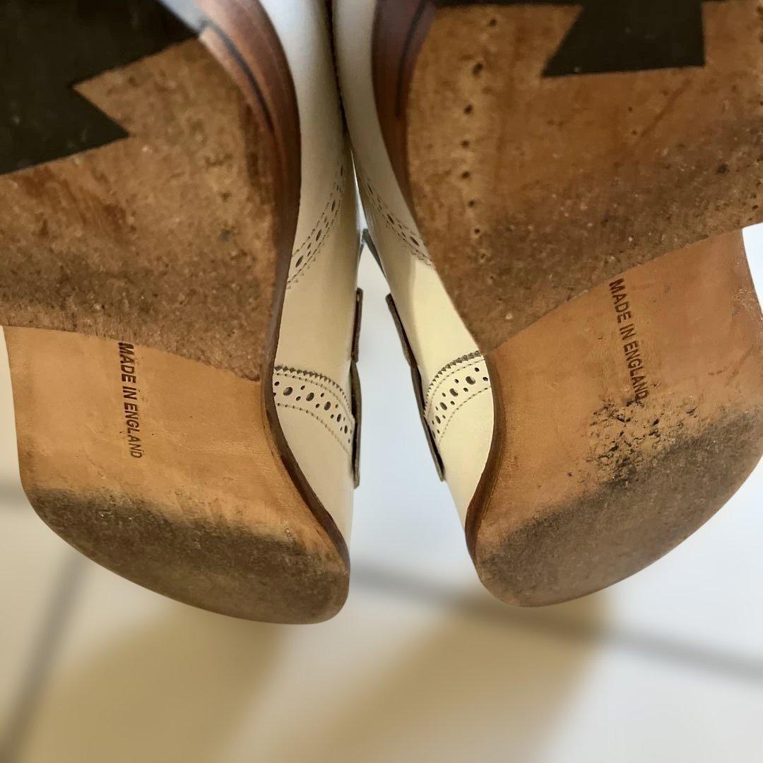 Tricker's ホワイトレザー ローファー