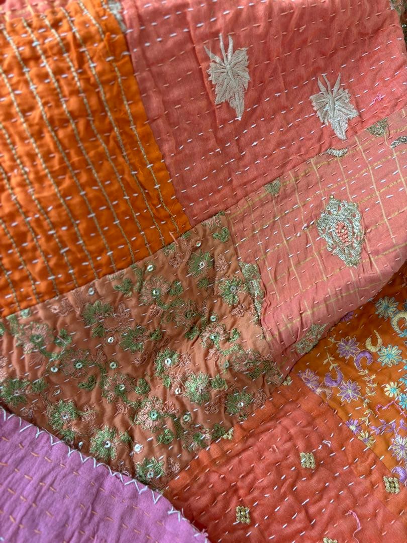 ラリーキルト　インド刺繍　カンタキルト　ヴィンテージ　パッチワーク　マルチカバー