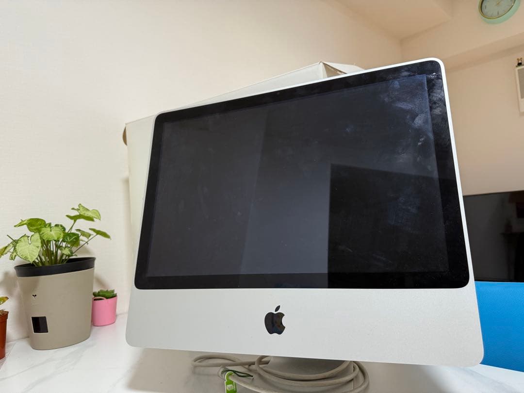 Apple iMac + ワイヤレスキーボード + iWork