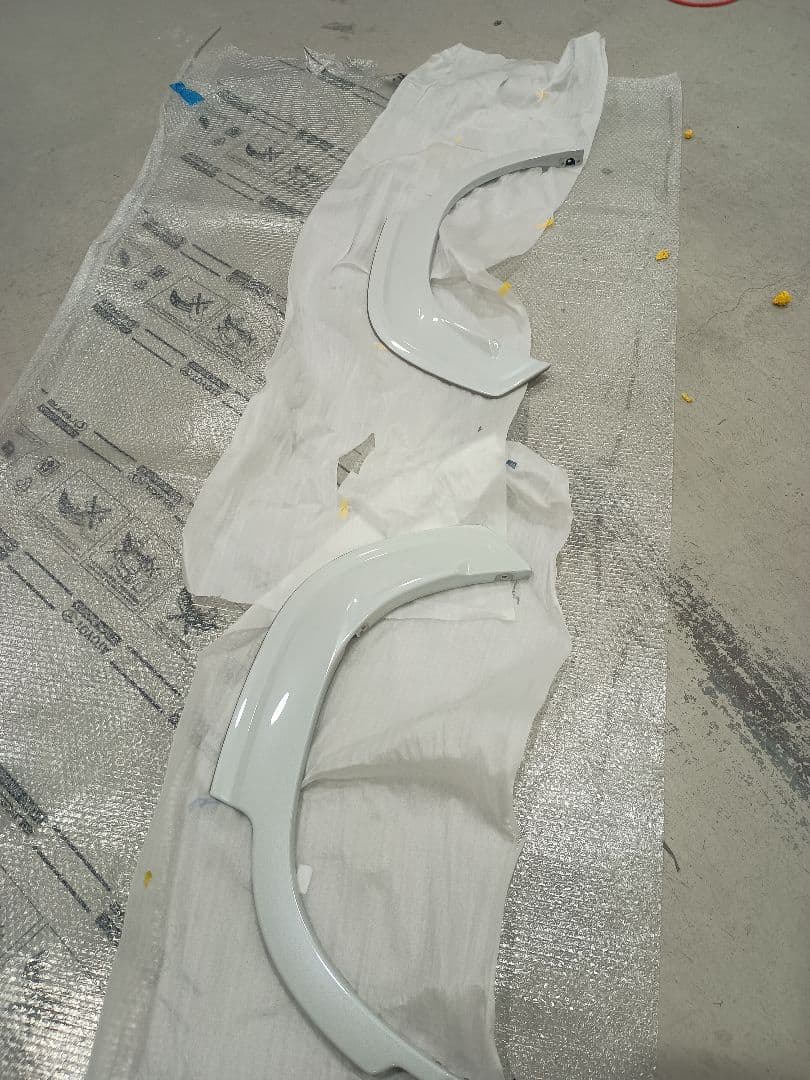 カローラクロスモデリスタカラードフェンダー中古品