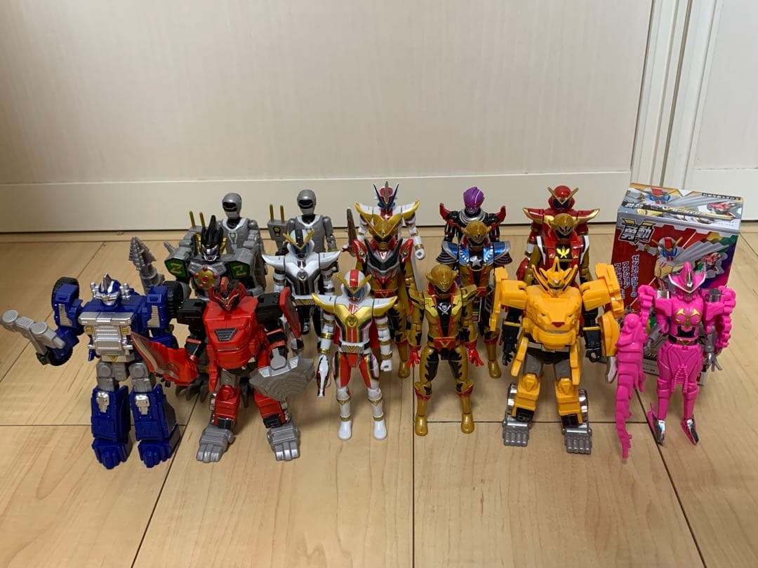 【最終値下げ】勇動 機界戦隊ゼンカイジャー 16体 組立済み 未開封品 一部箱有