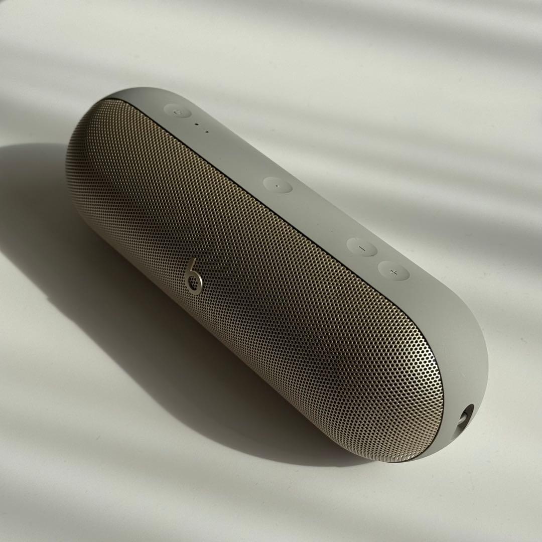 Beats Pill シャンパンゴールド ワイヤレス Bluetooth