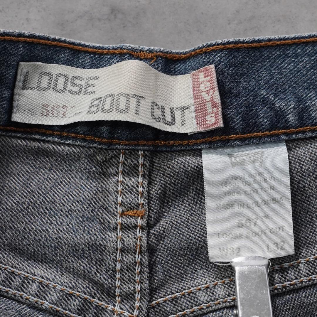リーバイス567 古着 W32 フレア ブーツ ボトム 青 00s 18707