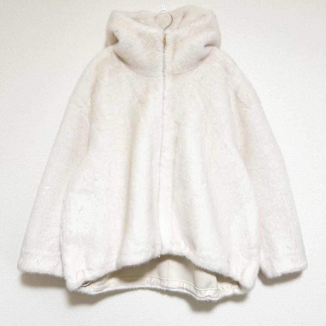 グレースコンチネンタル フェイクミンクフードジャケット　キナリ