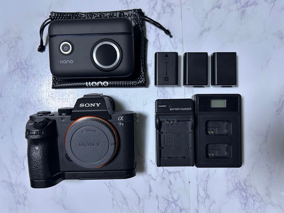 SONY α7 II ボディ ILCE-7M2 （シャッター回数15,100回）