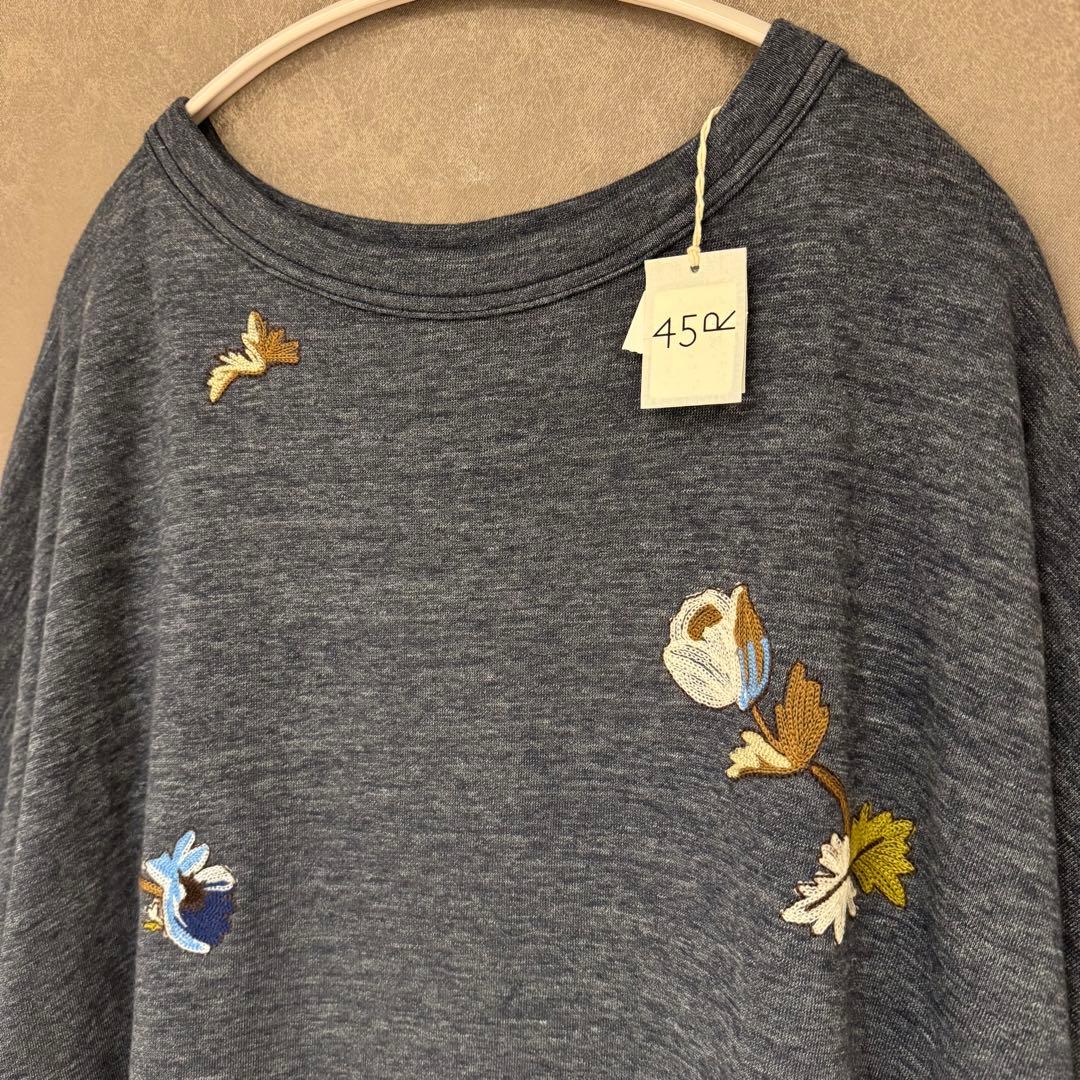 【未使用タグ付き】 45R 花柄 刺繍 裏起毛 チュニック(サイズ0)