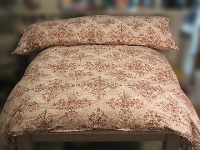 新品＊四つ星エクセル＊フランス９０％増量１，３キロ＊二層キルト高級羽毛布団ＳＰ