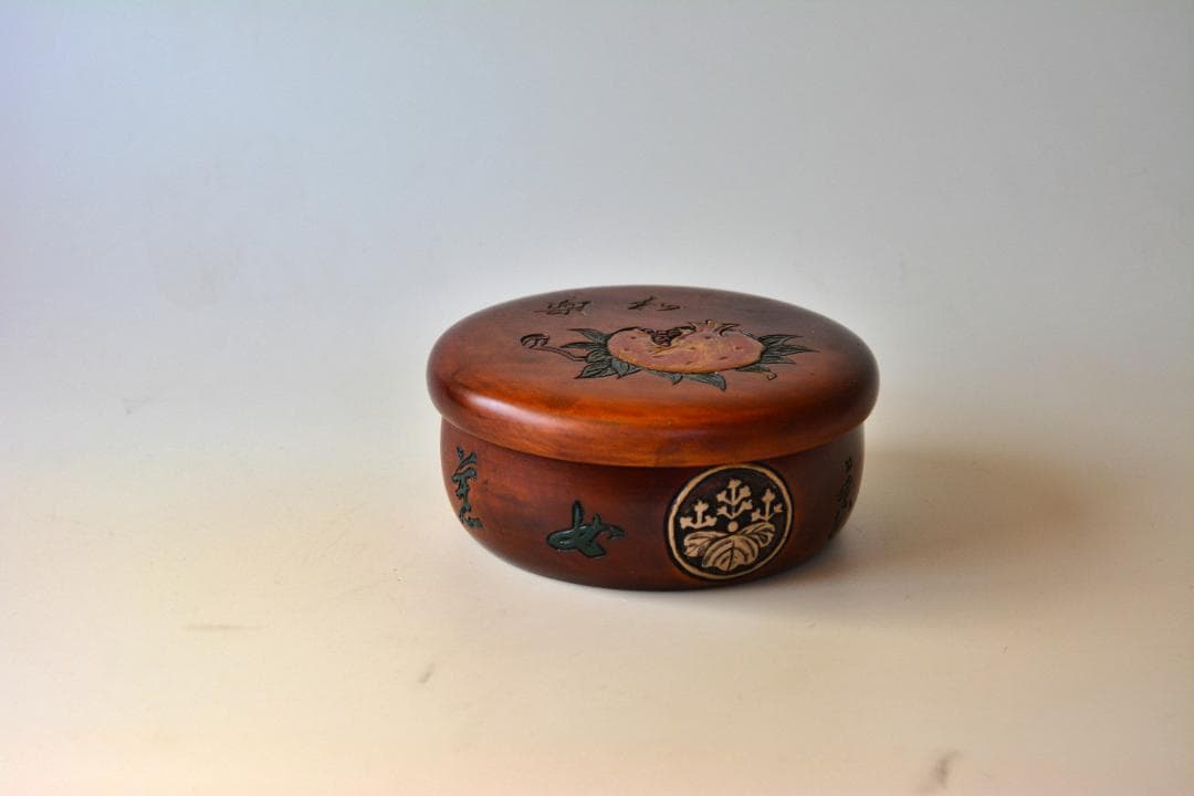 ユ*イ様 烏城彫り お菓子茶びつ 菓子器