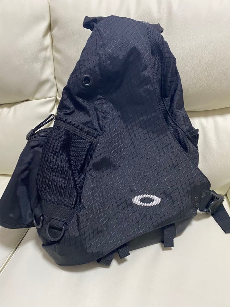 Oakley ブラックショルダーバッグ2000s y2k