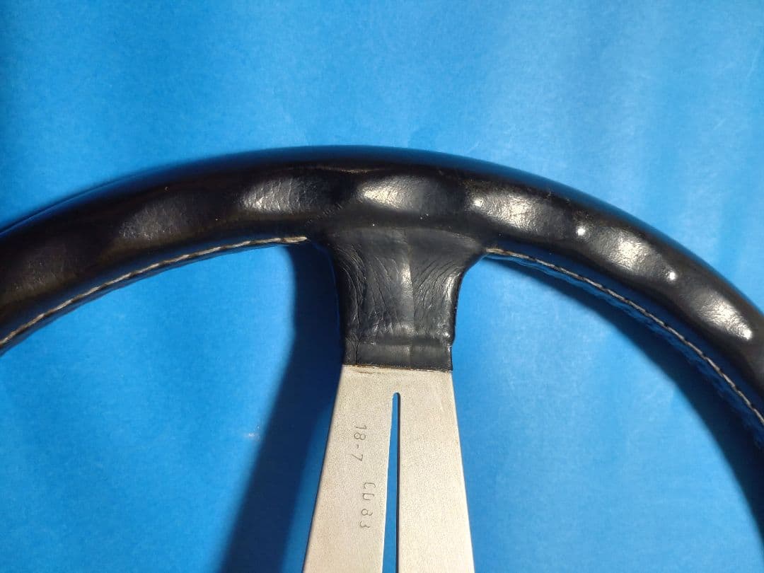 【NARDY classic】ナルディ クラシックステアリング レザー380mm