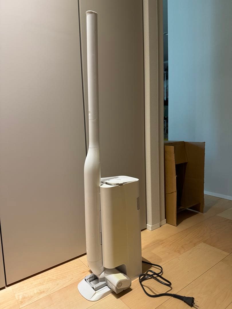 【美品】Panasonic セパレート型コードレススティック掃除機