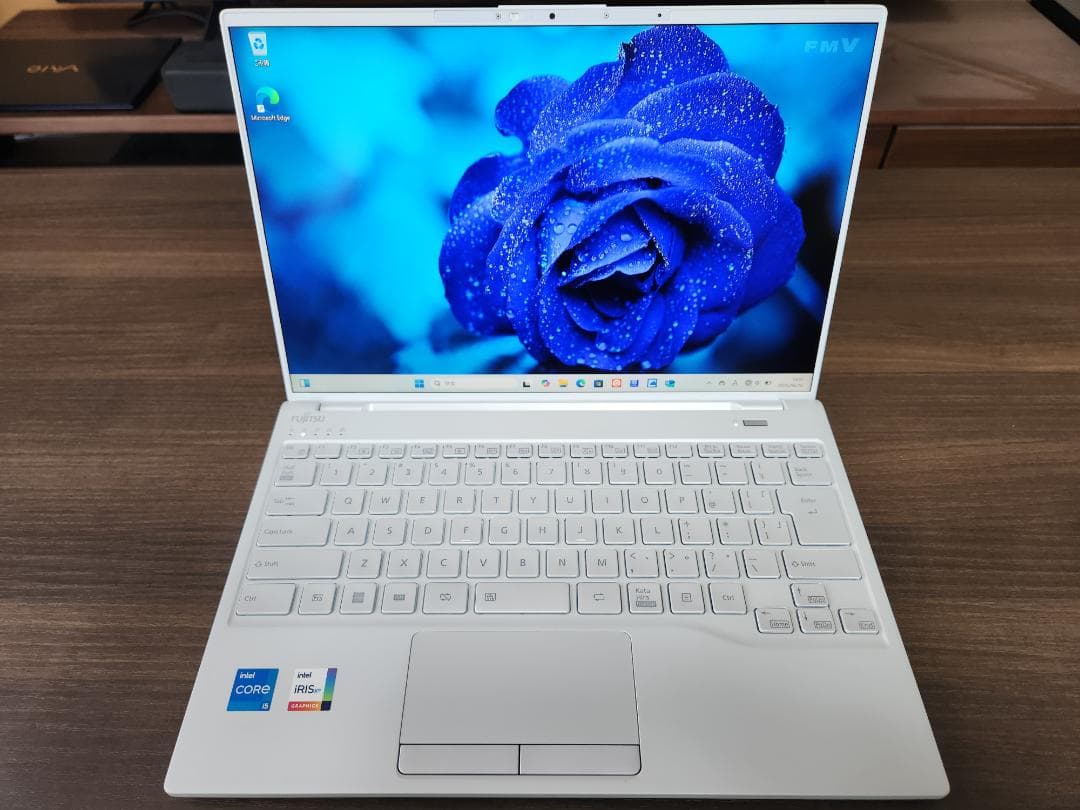 美品 LIFEBOOK UH WU2/H1 i5-1335U 8G Office