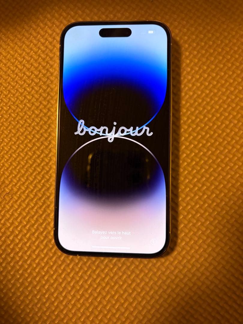 Apple iPhone 14 Pro シルバー 本体　128gb