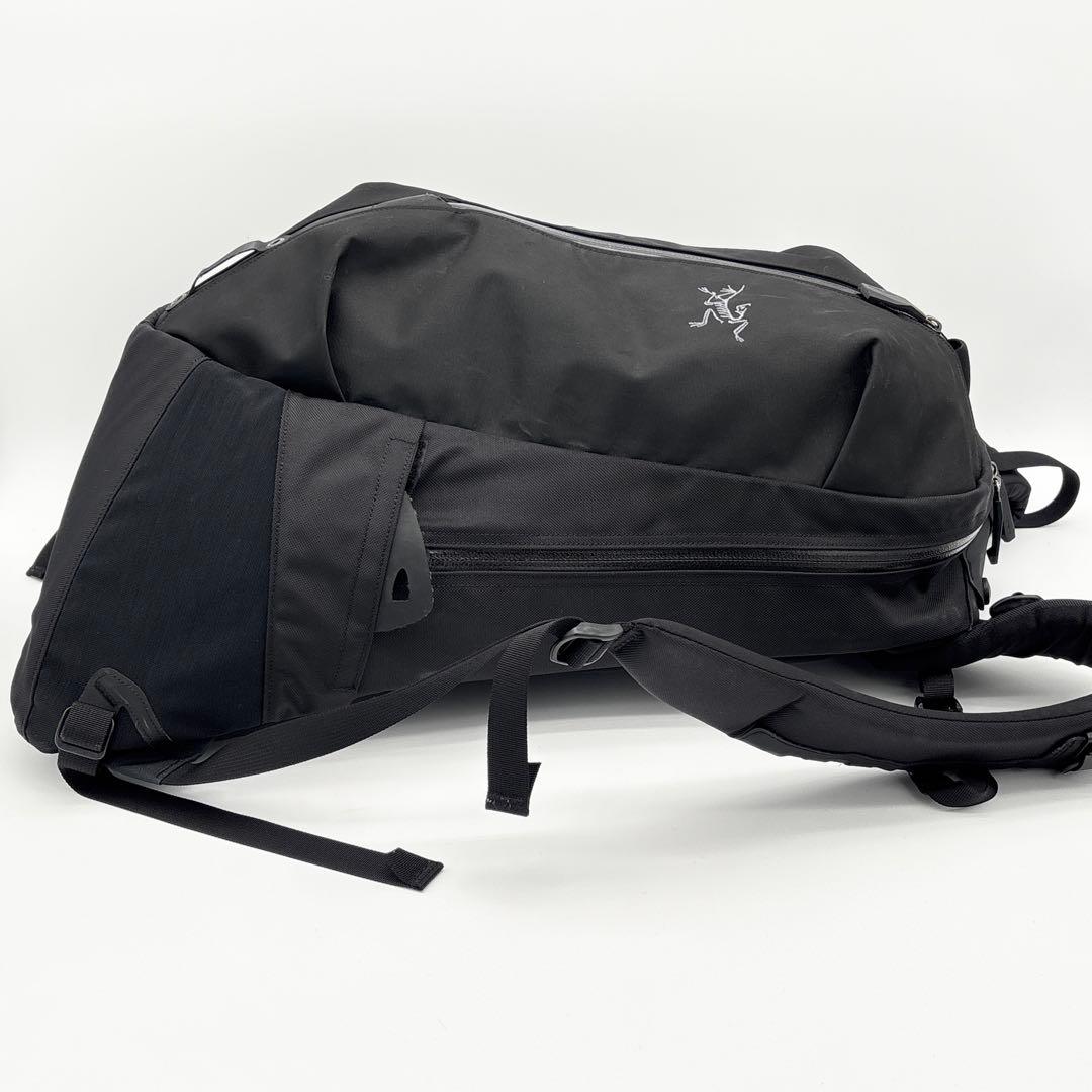 ARC’TERYX アークテリクス アロー22 ステルスブラック バックパック