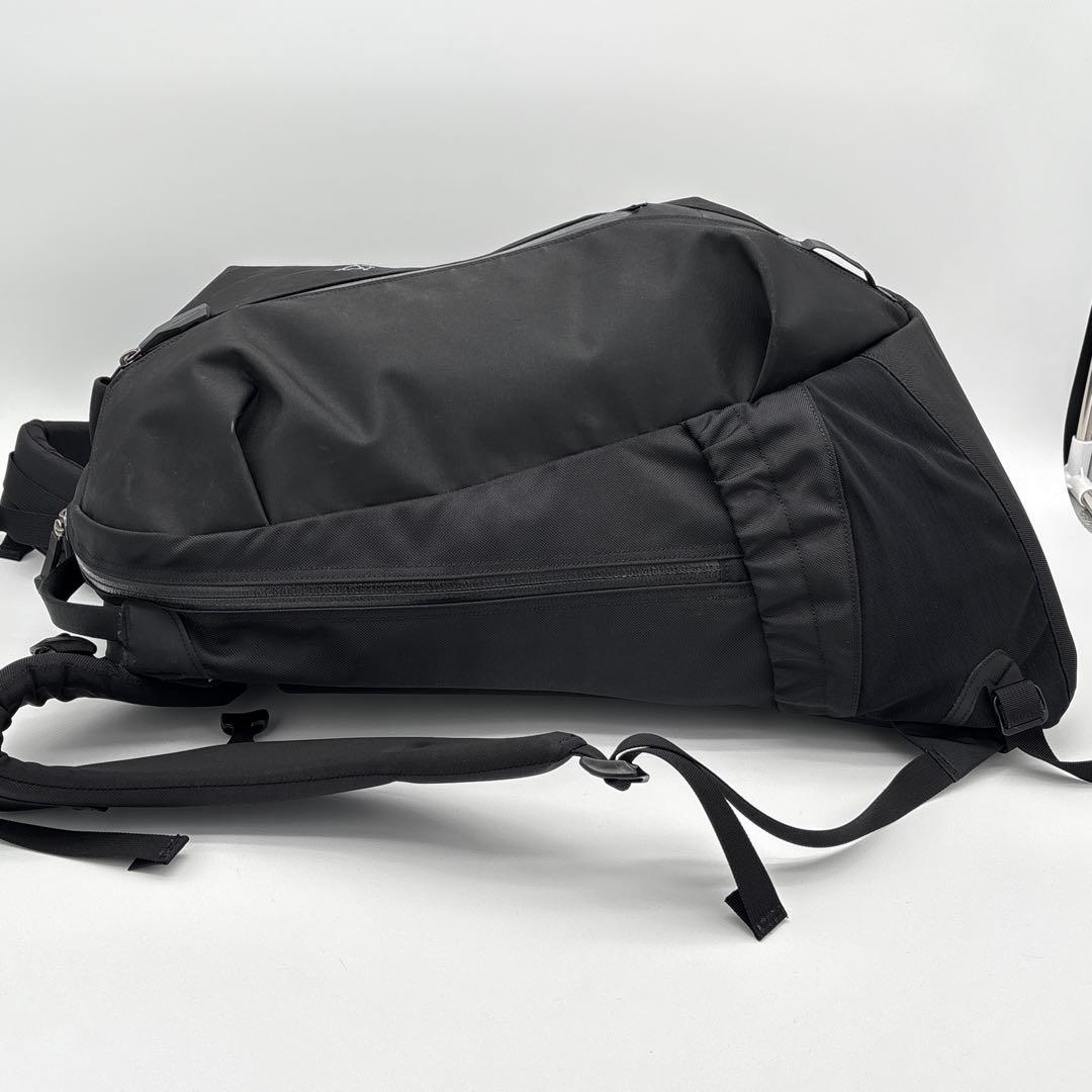ARC’TERYX アークテリクス アロー22 ステルスブラック バックパック