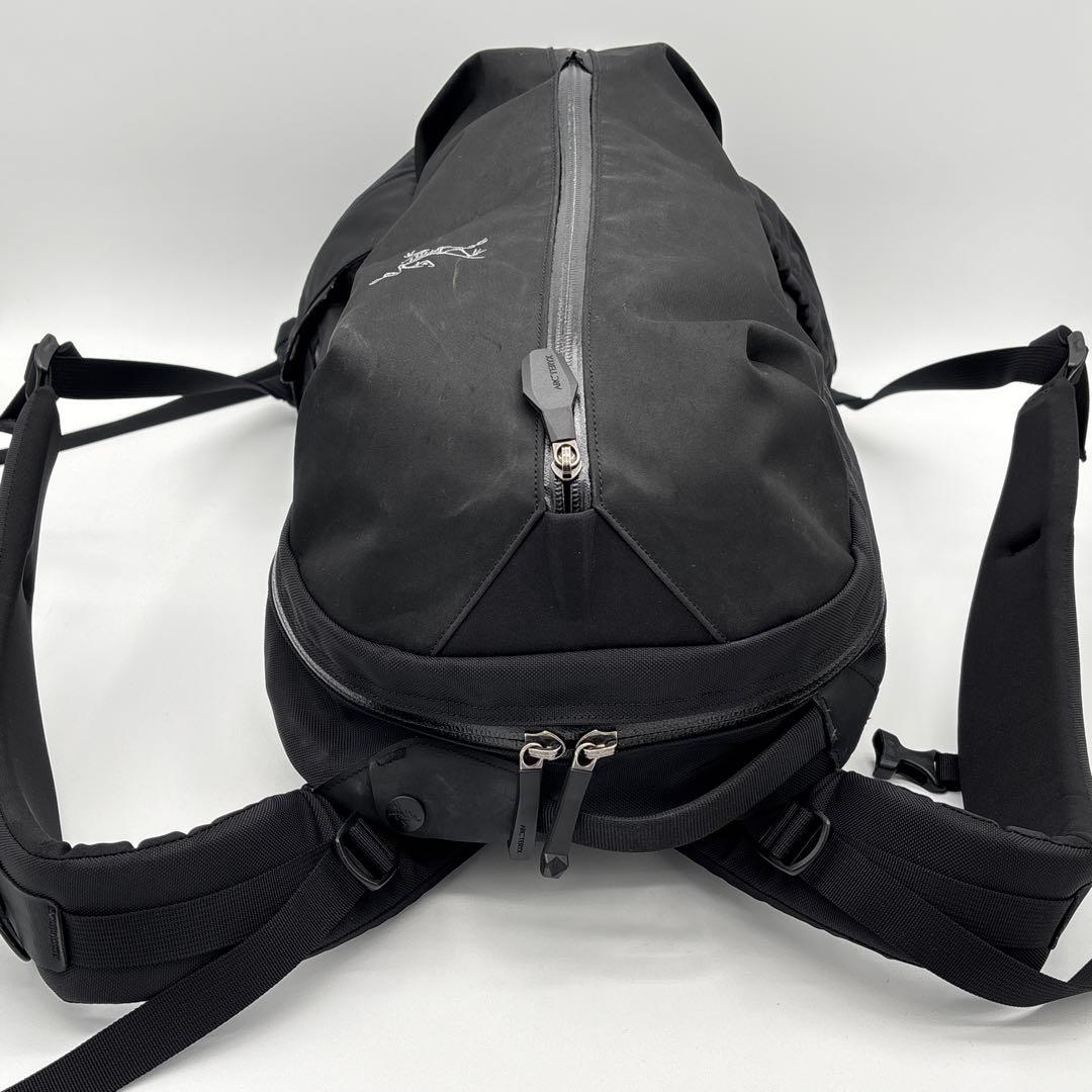 ARC’TERYX アークテリクス アロー22 ステルスブラック バックパック