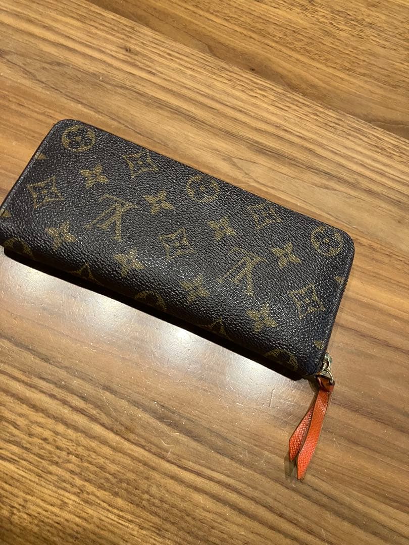 ヴィトン　財布