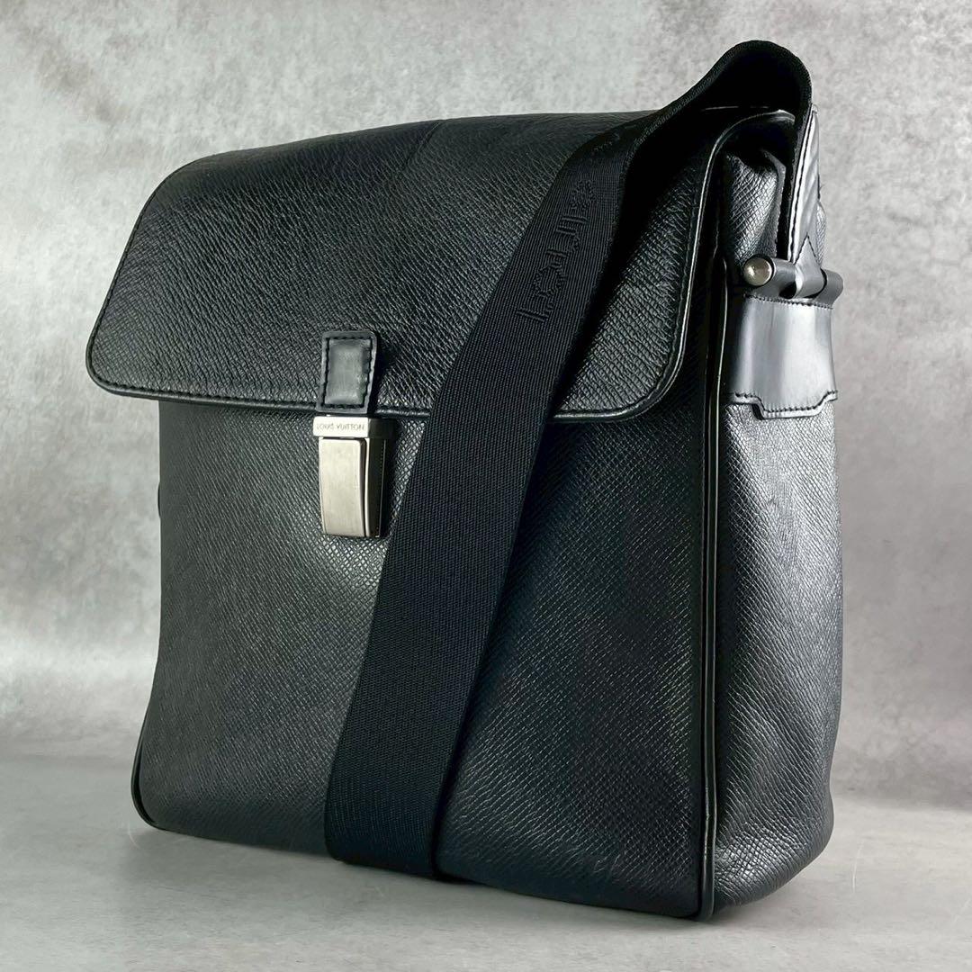 美品✨ルイヴィトン タイガ　ヤランガ ショルダーバッグレザー