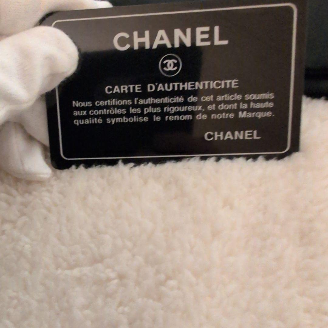 【早いもの勝ち❗1点のみ】CHANEL キルティングショルダーバッグ、ノベルティ