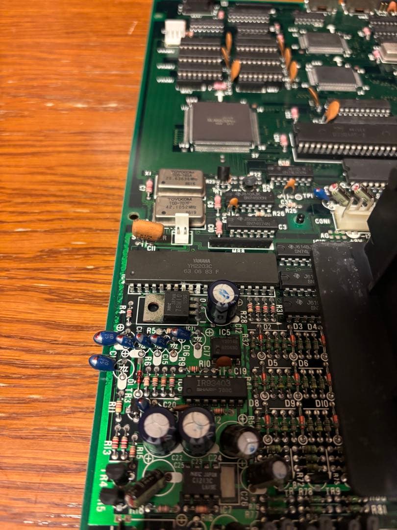 PC-8801mkIIFR 本体とキーボード 動作品