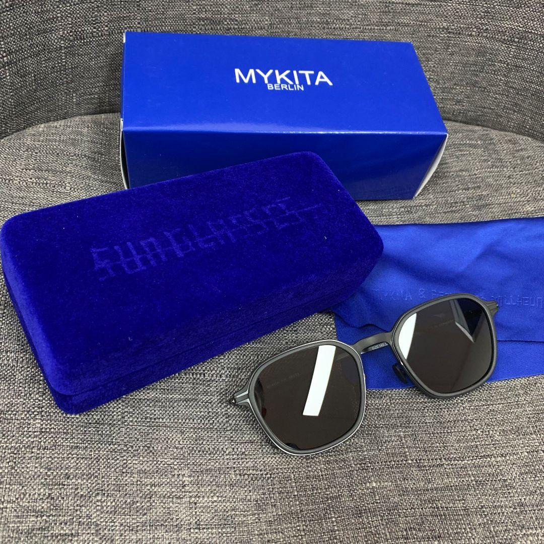 MYKITA オーバル型サングラス ブラック