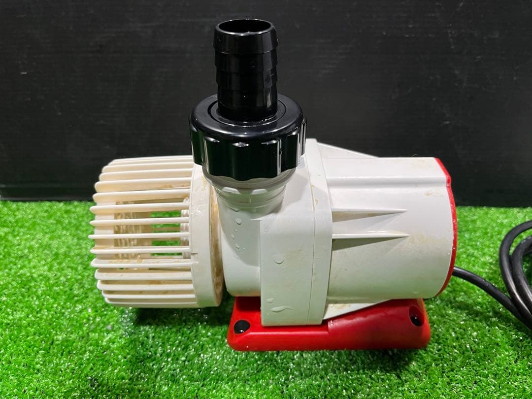 高性能ハイパワー DCポンプ OCTO varioS 6 最大6500L/h