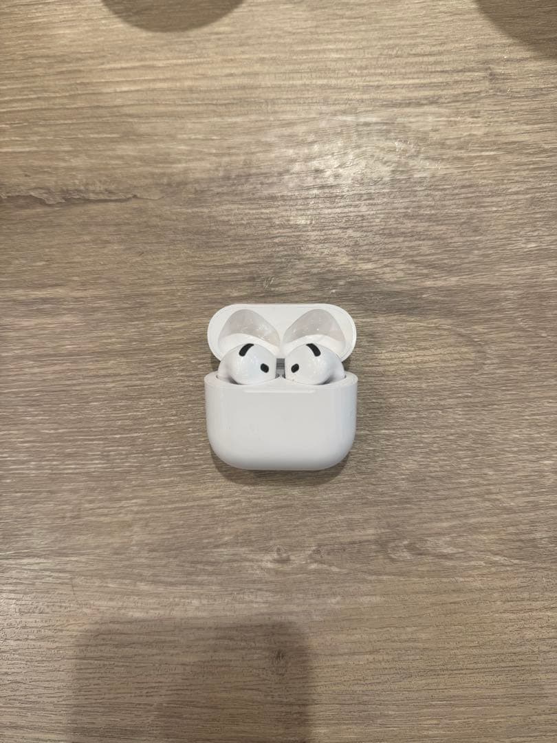 Apple AirPods 4 (ANC) 本体