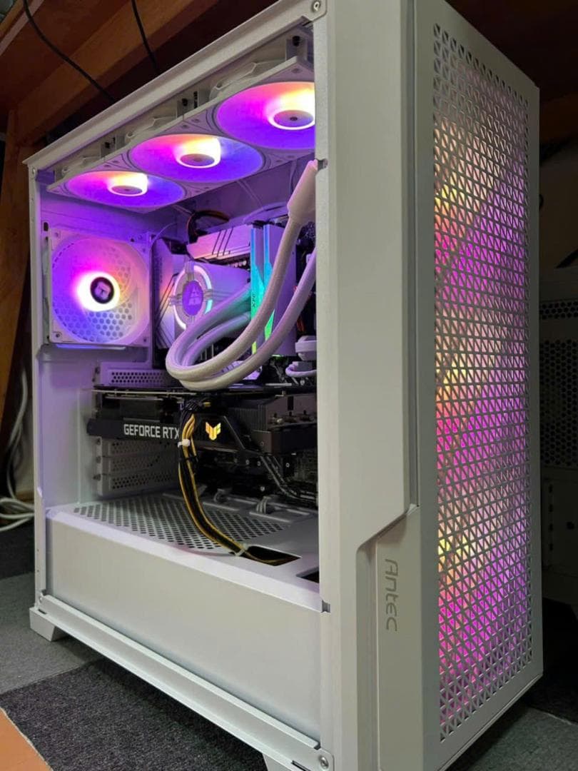 高性能 自作ゲーミングPC i7-12700K + RTX3070Ti/動作良好