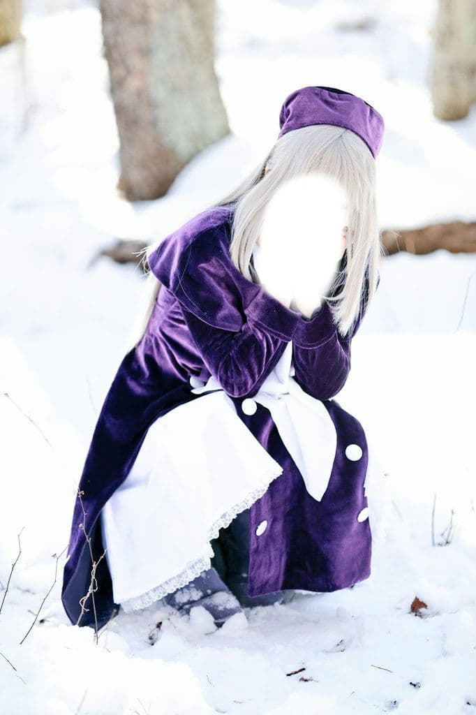 Fate イリヤスフィール・フォン・アインツベルン風 コスプレ衣装