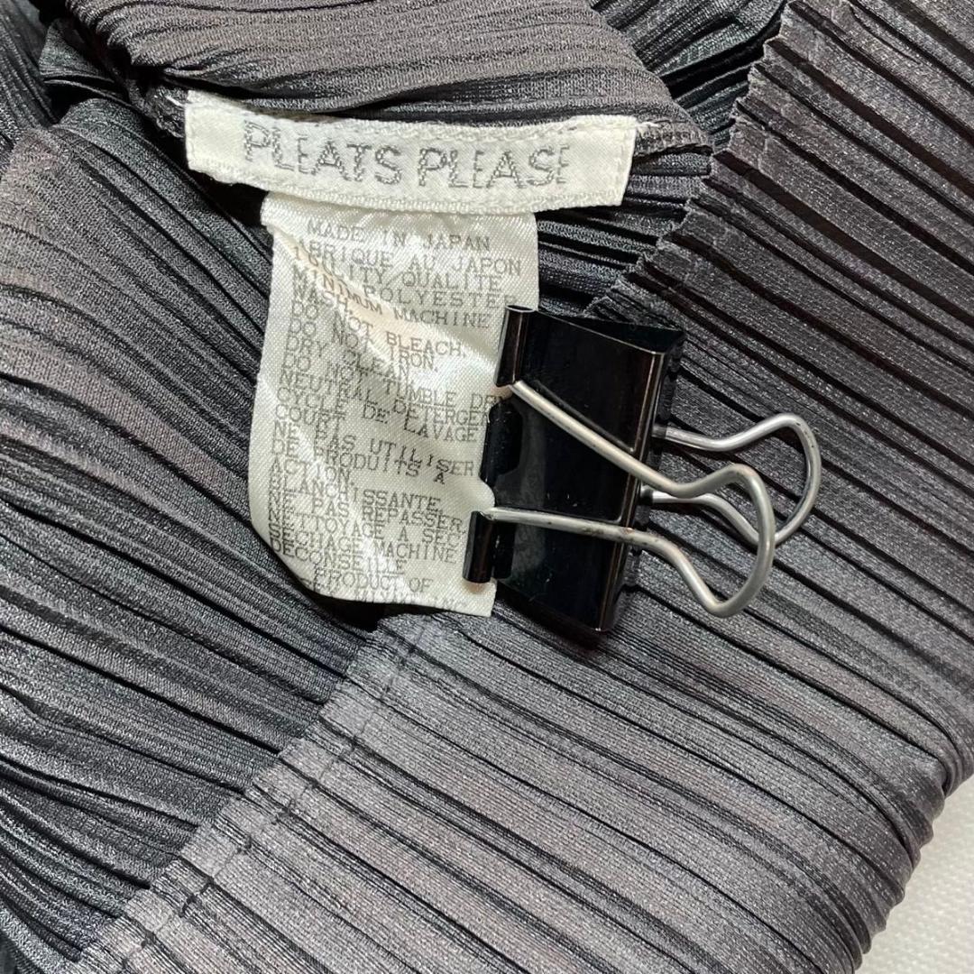 イッセイミヤケ PLEATS PLEASE 　チャコールグレー　日本製　3
