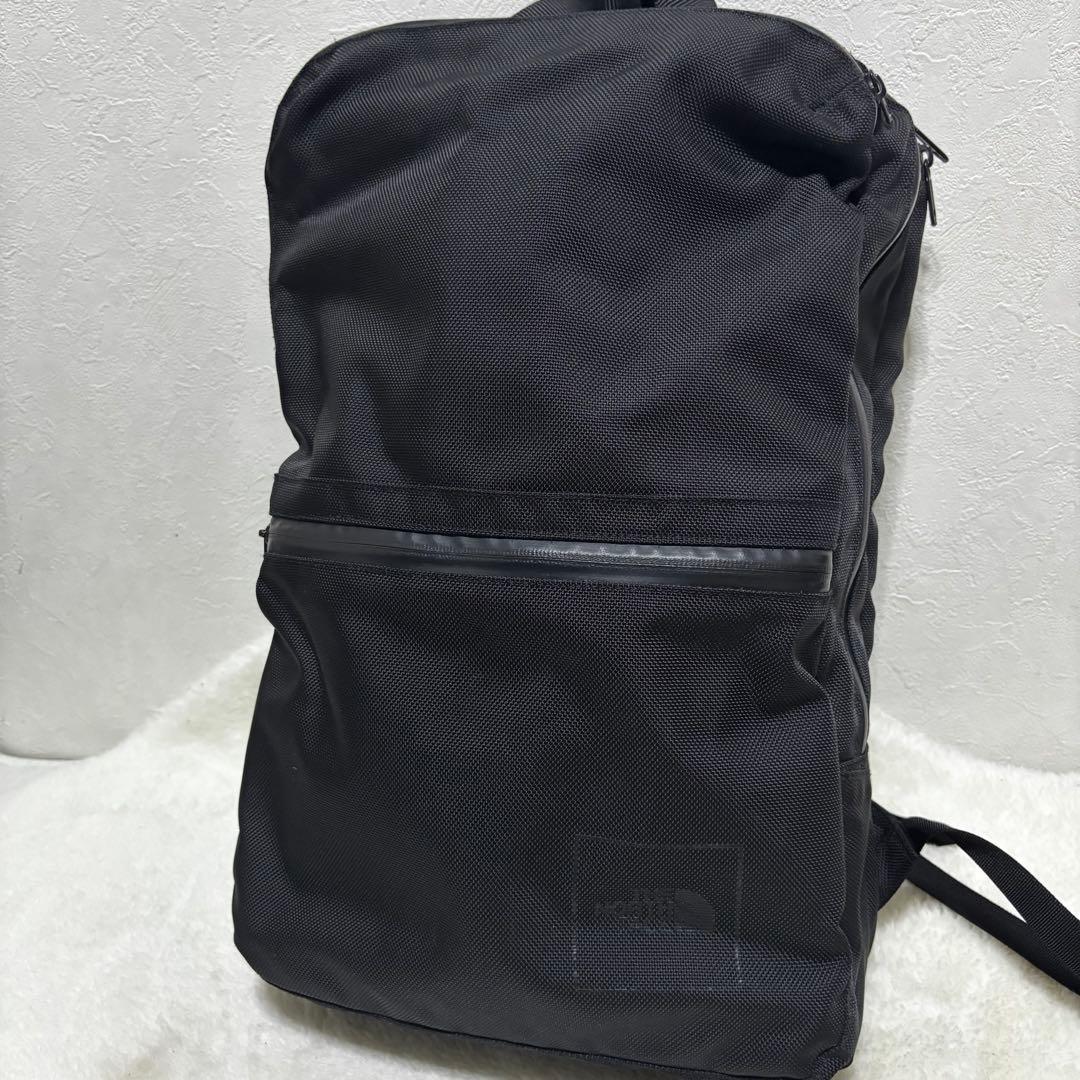 廃盤　NM81212 THE NORTH FACE シャトルデイパック 黒 3層