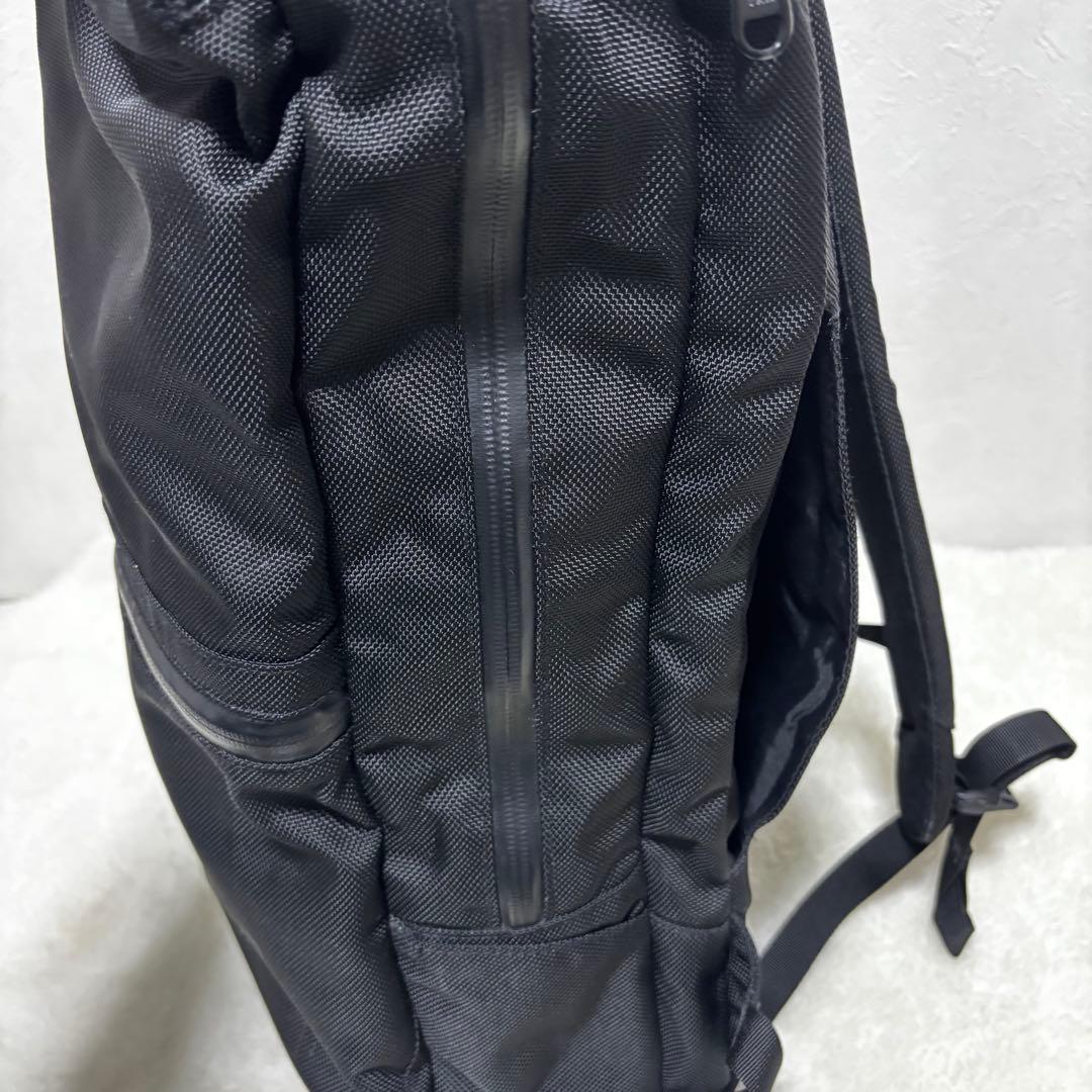 廃盤　NM81212 THE NORTH FACE シャトルデイパック 黒 3層