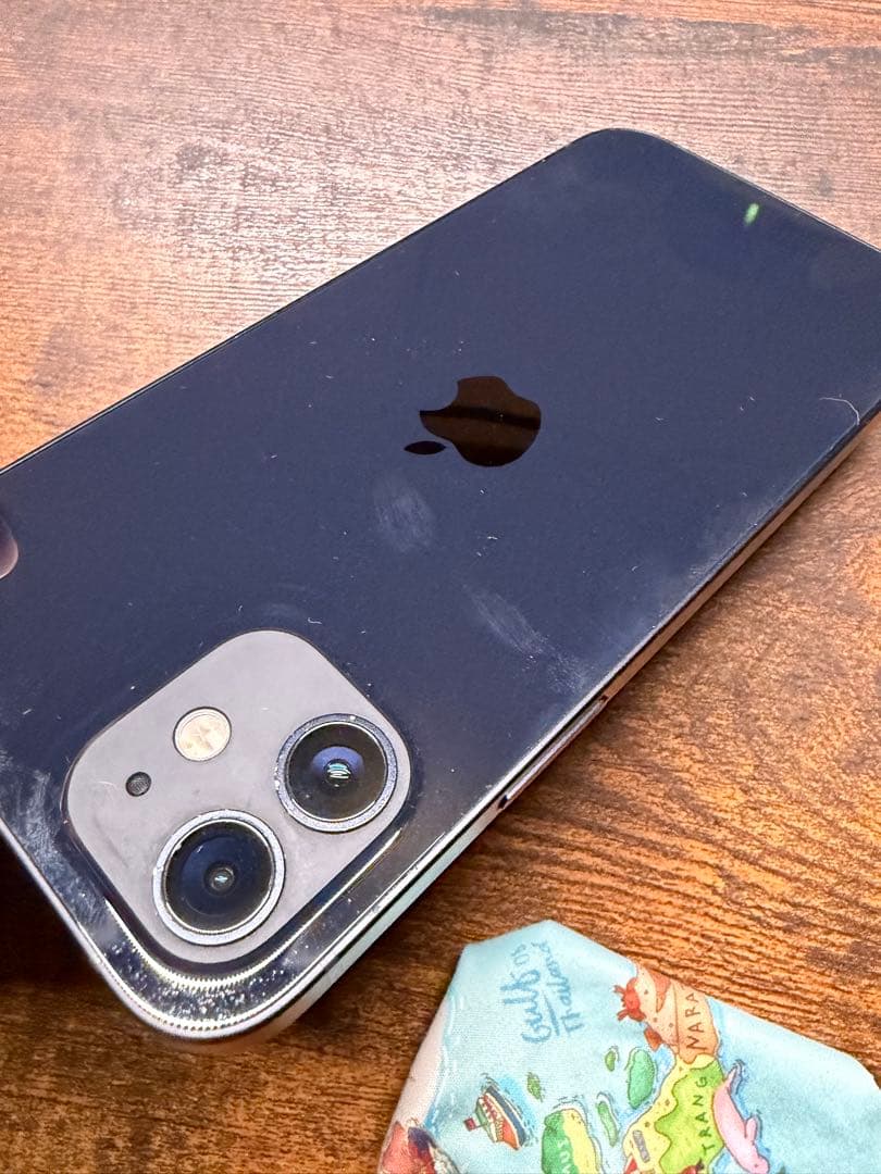 Apple iPhone 12 本体 64GB バッテリー83%