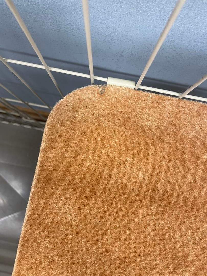 キャットケージ 2段棚付き 金属製　猫　扉3つサークル簡単組み立てハウス