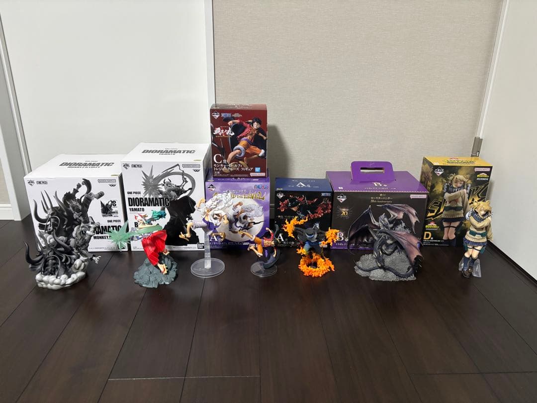 フィギュア　9点　まとめ売り　ワンピース、モンハン、ヒロアカ