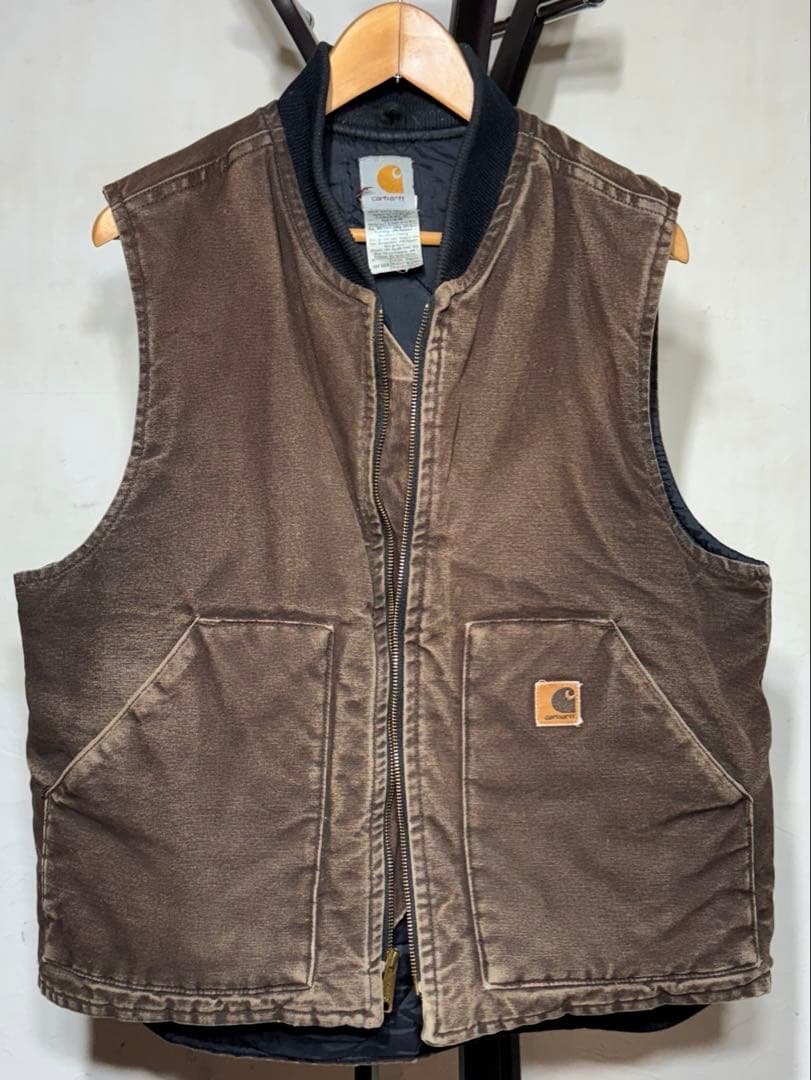 USA製 Carhartt V02 DKB ダウンベスト