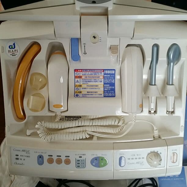 美顔器　ほぼ新品　半額以下！！