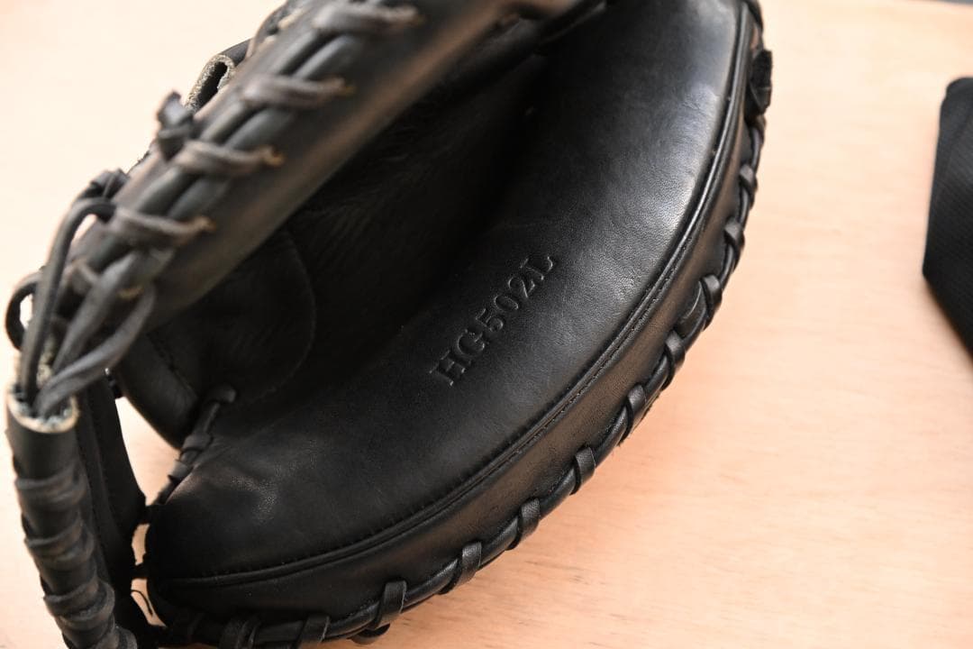 硬式/右利き用 キャッチャーミット Wilson A2000J