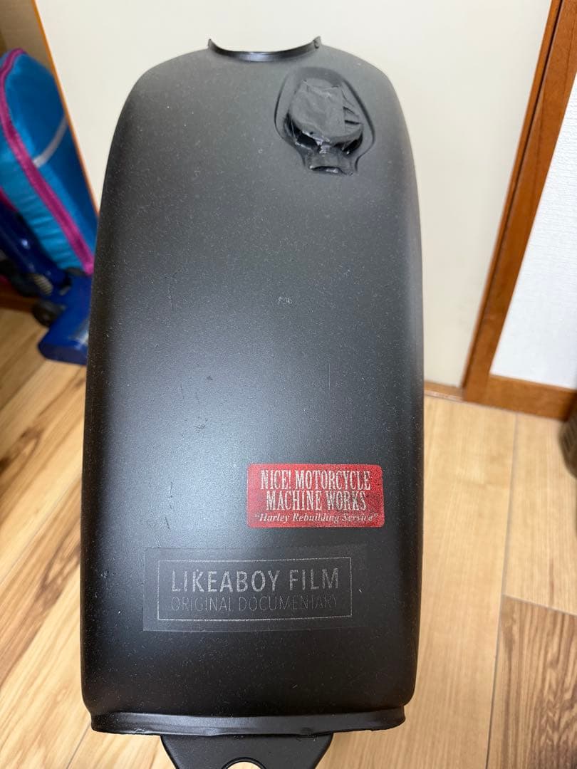 SR400 初期ナロータンク　キャップ　ムール貝