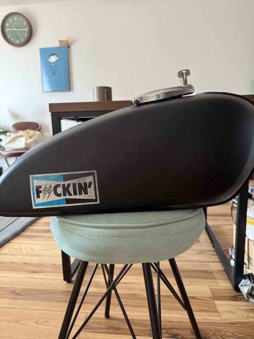 SR400 初期ナロータンク　キャップ　ムール貝