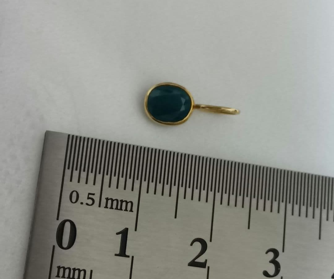 ハリックァ　hariqua グランディディエライト K18　チャーム