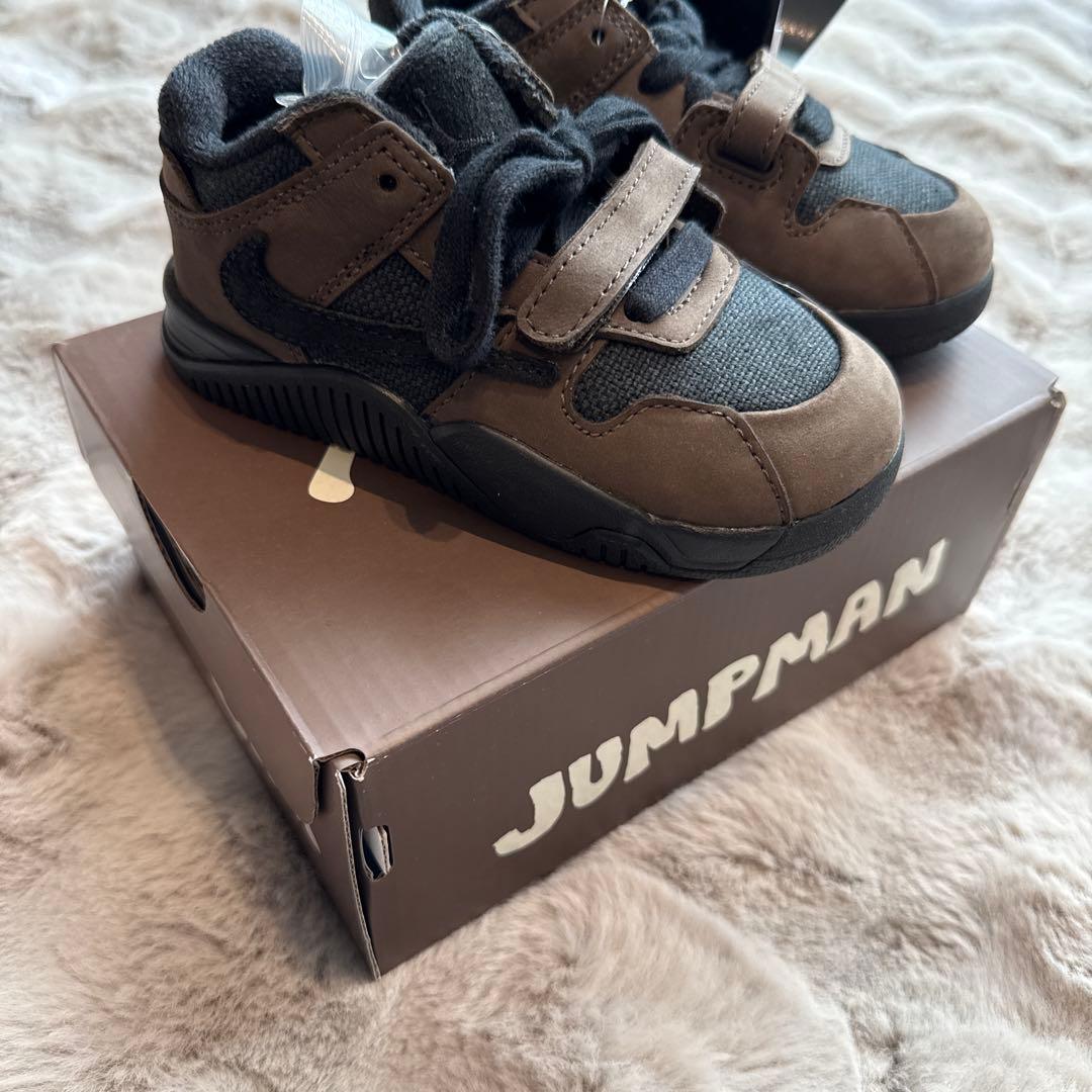 スニーカー Travis Jordan Jumpman Jack TR CJ1 T-Rexx